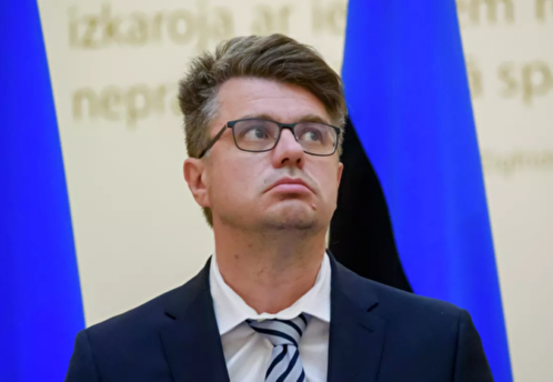 Эстония заявила о праве блокировать въезд граждан РФ с визами третьих стран