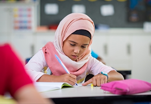 В Тюмени директор школы не пустила ученицу в хиджабе