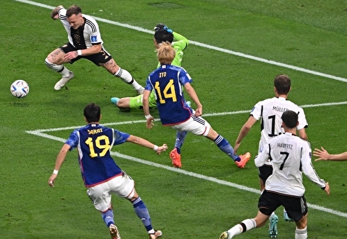 Япония обыграла Германию со счетом 2:1 на ЧМ по футболу