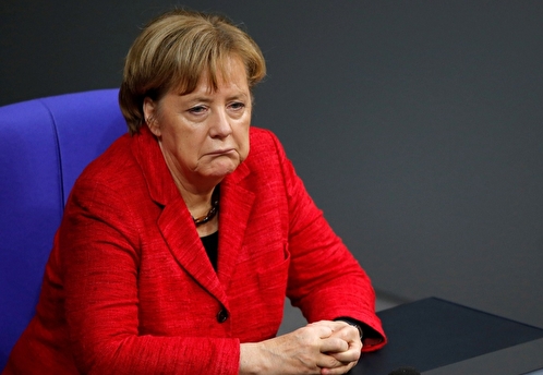 Бывший вице-канцлер Австрии назвал слова Меркель о Минских соглашениях пугающими