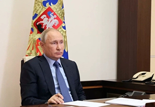 Путин: надо продолжать вакцинацию от гриппа и повышать иммунизацию населения