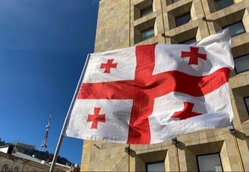 В Грузии местный банк закрывает счета россиян