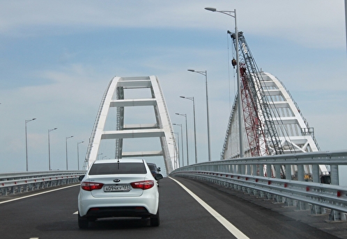 Минтранс РФ заявил об ускорении досмотра транспорта на Крымском мосту