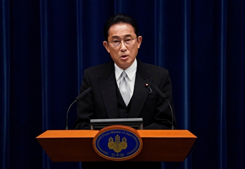 Премьер Японии заявил о сохранении курса на заключение мирного договора с РФ