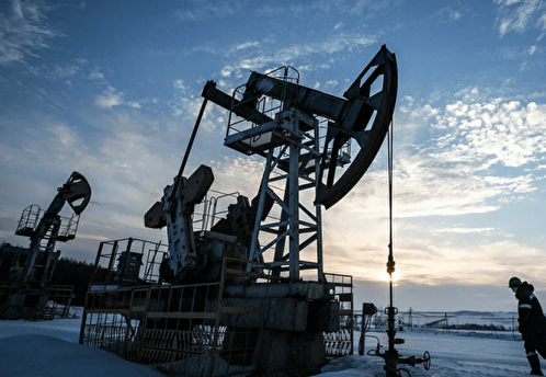 Средняя цена нефти Urals в январе снизилась до 49,48 доллара за баррель