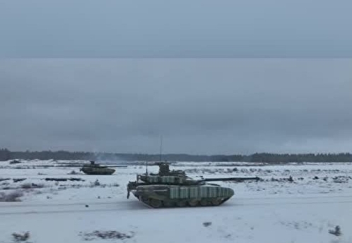 Минобороны России показало стрельбы из новейших танков Т-90М «Прорыв»