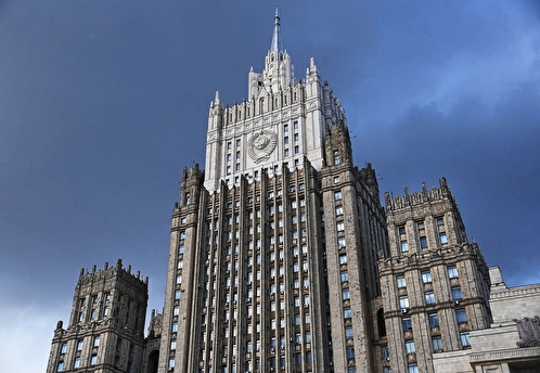 МИД передал посольству США ноту с требованием прекратить вмешательство в дела РФ