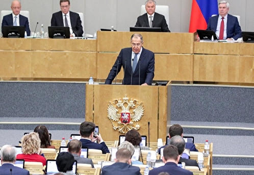 Лавров сообщил, что Россия планирует ввести безвизовый режим с 11 странами