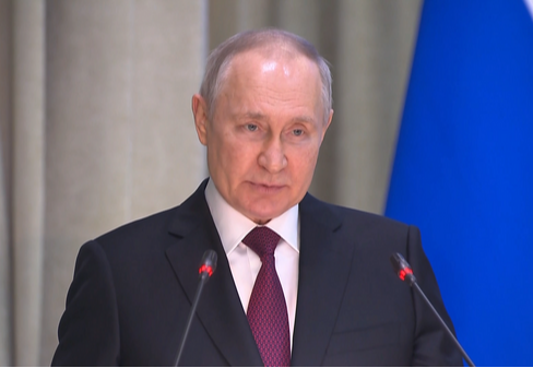 Путин призвал прокуроров активнее противодействовать экстремизму
