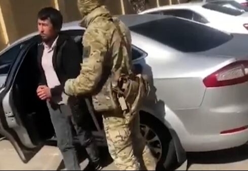 Бывшего участника банды Басаева и Хаттаба задержали в КЧР за участие в убийстве 15 военных