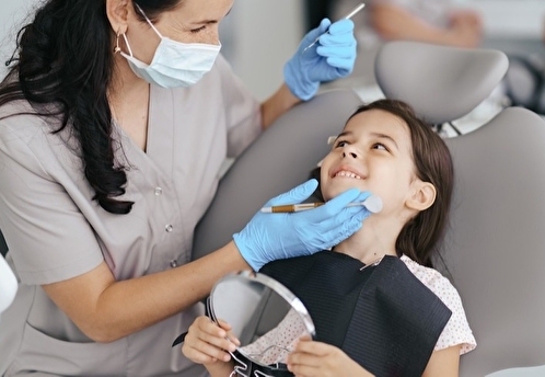 Стоматолог рассказала, почему важно ухаживать за молочными зубами