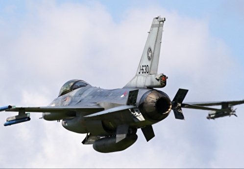 Politico: Нидерланды могут первыми поставить Украине истребители F-16