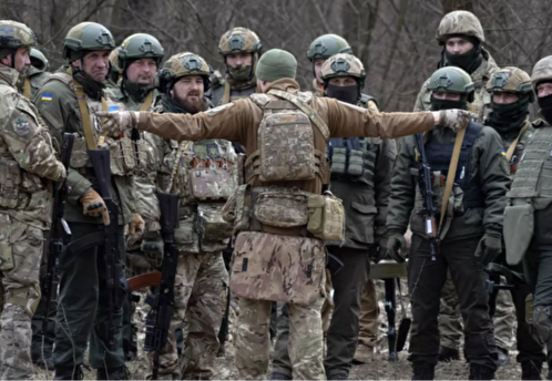 NYT: Украина может лишиться западной поддержки из-за нацистской символики в рядах ВСУ
