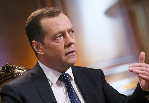 Медведев заявил, что санитарная зона на Украине должна проходить по границам Львова