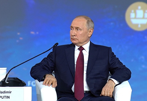 Путин: необходимо поддержать людей, которые хотят заниматься бизнесом