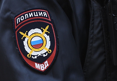 В Кузбассе наркоман пытался проникнуть в отделение полиции с двумя ножами