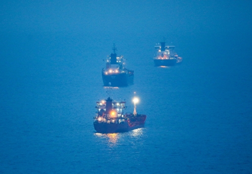 ВМС Украины открыли временные коридоры в Черном море для идущих торговых судов