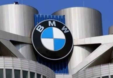 BMW и Audi вслед за Mercedes ограничили доступ к своему ПО для РФ
