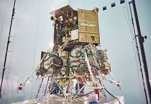 «Роскосмос»: причиной аварии «Луны-25» стала длительность работы двигателя
