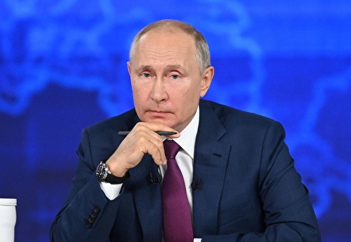 Путин поручил ЦБ и правительству снизить волатильность на фондовом рынке РФ