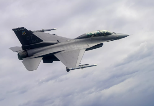 Резников заявил, что Киев рассчитывает начать использовать F-16 весной