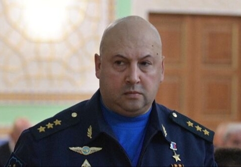 В Кремле не комментируют тему генерала Суровикина