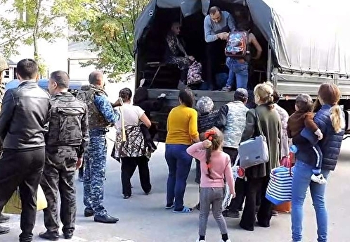 Российские миротворцы эвакуировали более 2 тысяч жителей Карабаха