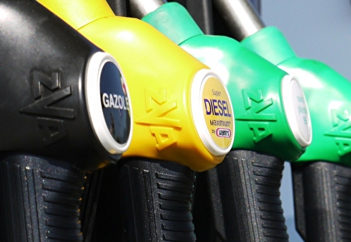 Биржевые цены на бензин и дизельное топливо в РФ начали расти