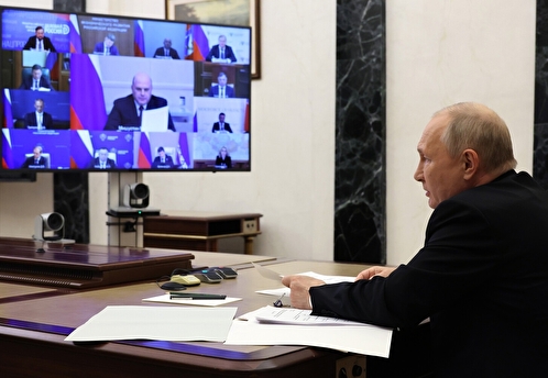 Путин поручил изучить вопрос строительства Северо-Сибирской железнодорожной магистрали