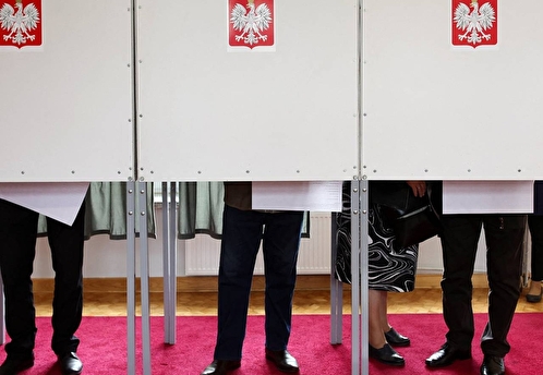 Правящая партия Польши «Право и справедливость» лидирует на выборах