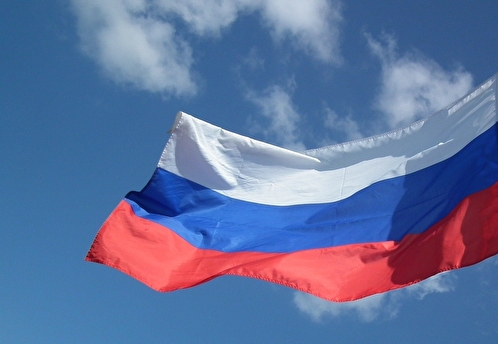 Деловая активность в производственном секторе России растет седьмой месяц подряд