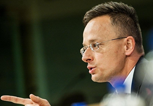 Глава МИД Венгрии Сийярто: в ЕС устали от конфликта на Украине