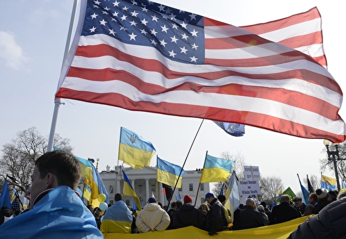 Экс-разведчик Риттер: США поставили крест на Украине