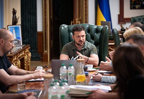 Политик Гайдай: власти Украины разворовывают бюджет, считая конфликт оконченным