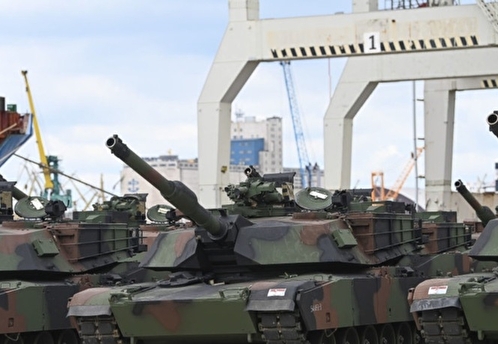 Блащак: США поставили Польше крупную партию установок HIMARS и танков Abrams