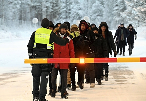 Чибис: 55 иностранцев перевезут к открытому КПП между РФ и Финляндией