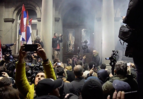 Исполняющий обязанности мэра Белграда назвал беспорядки в городе «майданизацией»