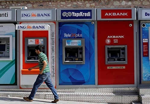 Турецкие банки отказываются от работы с Россией из-за давления США