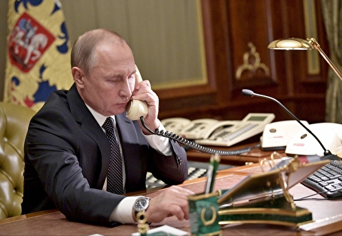 Ушаков: телефонный разговор Путина и Си Цзиньпина прошел в теплой и дружеской атмосфере