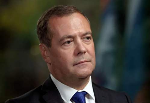Медведев не исключил, что РФ дойдет до Киева для достижения целей спецоперации