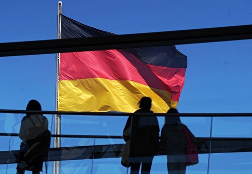 S&P Global: в Германии наблюдается спад деловой активности в промышленности