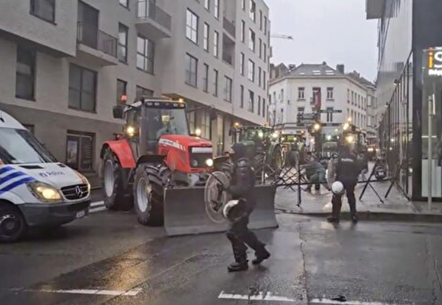 В Брюсселе полиция применила слезоточивый газ для разгона протестующих фермеров