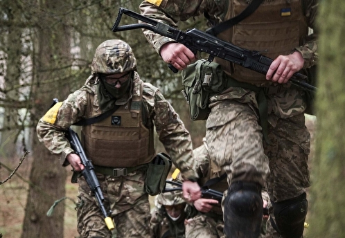 Военный: спецназовцы НАТО служат в ВСУ летчиками, связистами и в заградотрядах