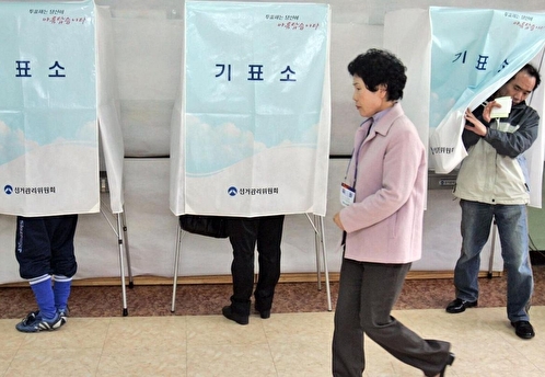 Южнокорейская оппозиция одержала победу на парламентских выборах