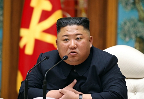 Ким Чен Ын призвал как никогда готовиться к войне и изучил макет Сеула