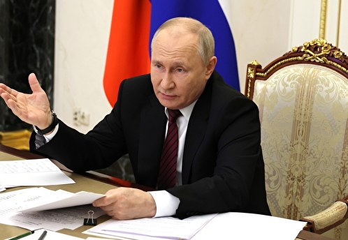 Путин поручил при необходимости скорректировать выплаты пострадавшим от паводка