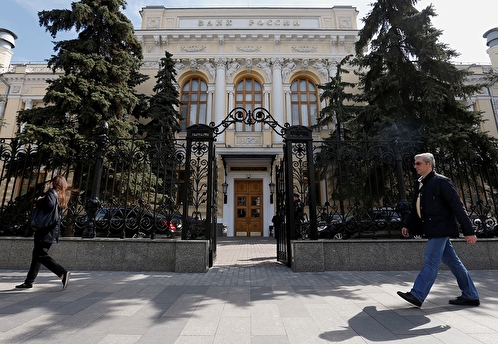 ЦБ РФ порекомендовал банкам усилить контроль за платежными агентами