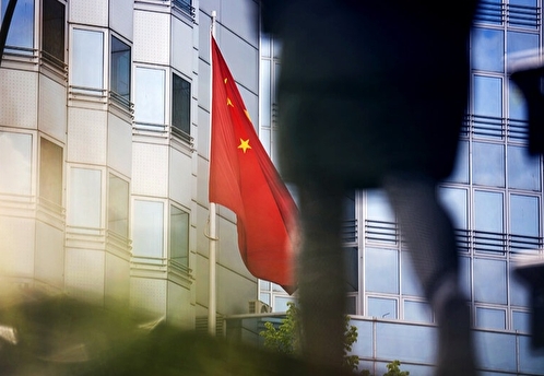 КНР утверждает, что разведка Британии завербовала двух китайских чиновников