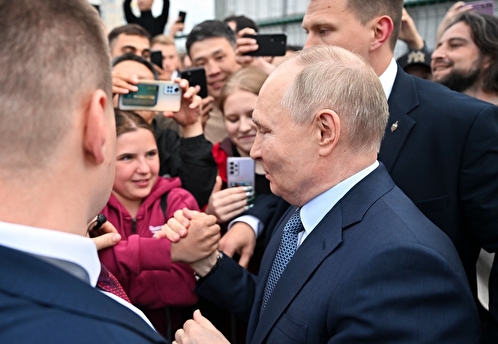 Песков: выход Путина к народу в Якутии был незапланированным