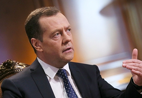 Медведев: путь Украины в НАТО должен завершиться исчезновением страны и альянса